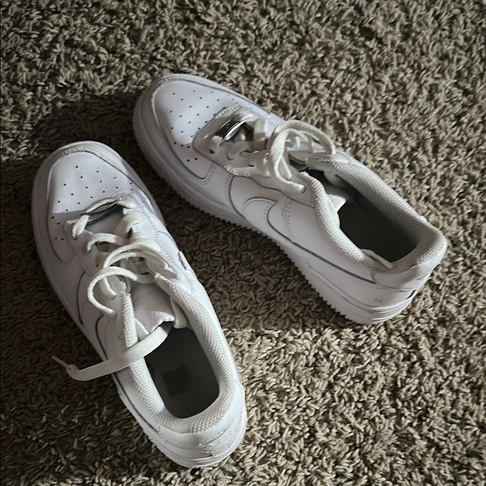 Nike White Casual Sneakers